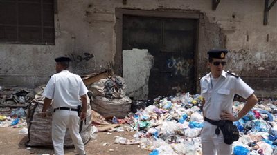 أمن الإسكندرية والبيئة وإدارة البحث يشنان حملة على النباشين بدائرة قسم باب محرم بك 