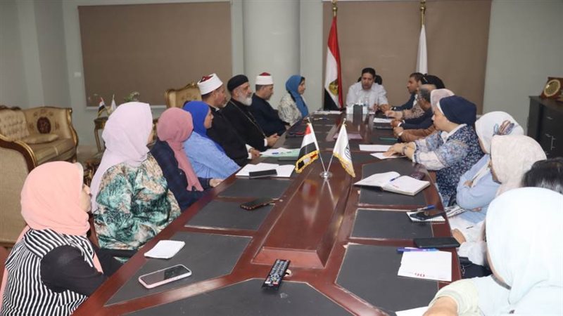 اجتماع نائب محافظ