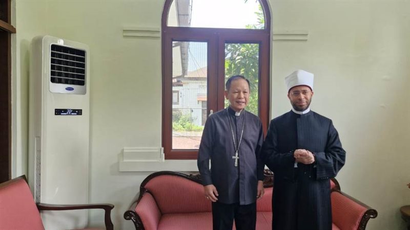 وزير الأوقاف مع رئيس