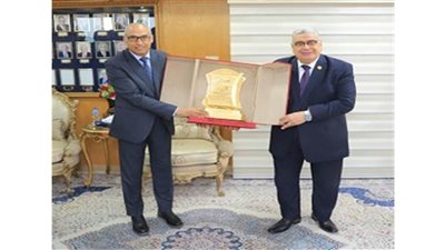 الأمانة العامة لمجلس الدولة تُكرم رئيس المجلس السابق المستشار أحمد عبود