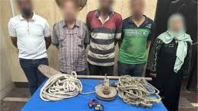 ضبط سيدة و4 أشخاص بالقاهرة لقيامهم بالتنقيب عن الآثار