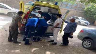 في لفتة إنسانية.. أمن القاهرة يستجيب لاستغاثة سيدة مسنة لنقلها للمستشفى لتلقي العلاج