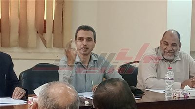 جودة: يجري مقابلات مع المتقدمين للتجديد للوظائف الإشرافية بكفر الشيخ