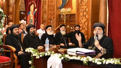  البابا تواضروس: باسم الكنيسة نعزي أسر فتيات المنوفية.. والدولة قامت بدور كبير معهم