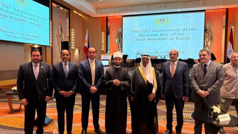 وزير الأوقاف في احتفال