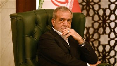 الرئيس الإيراني: المواقف المسؤولة لدول المنطقة تجاه الأزمة الأخيرة جديرة بالثناء