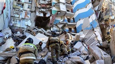 مصرع سبعة أشخاص على الأقل في انهيار مبنى في باكستان