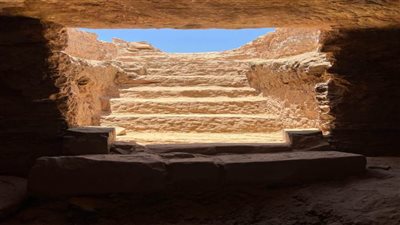 اكتشاف مقابر جديدة من العصرين اليوناني والروماني بأسوان