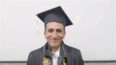 صحفى بالفيوم يحصل على درجة الماجستير فى الإعلام الرقمى والأمن المعلوماتى
