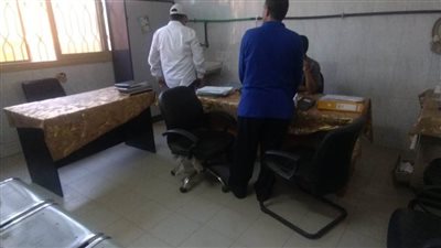 خلال جولة مفاجئة.. محافظ الدقهلية يحيل مديرة مستشفى النفسية بدميرة للتحقيق 