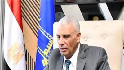 محافظ أسوان: توفيق أوضاع طلاب مدرسة التمريض التابعة للتأمين الصحي بأسوان