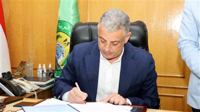 محافظ الإسماعيلية يعتمد درجات تنسيق القبول بالمدارس الثانوية   ٢٣٠ درجة الحد الأدنى للقبول بالثانوي العام