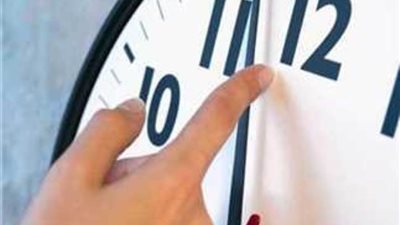 عاجل| تأخير الساعة 60 دقيقة.. موعد تطبيق التوقيت الشتوي 2025 في مصر