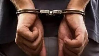 حبس أحد عشر سائقًا لتعمدهم السير عكس الاتجاه بالطريق العام وتعريض حياة المواطنين للخطر