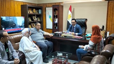 وكيل وزارة الصحة بسوهاج يعقد اجتماعا بخصوص الكشف الطبي على الطلاب  