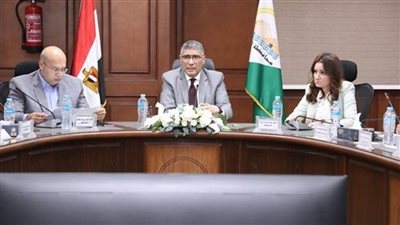 محافظ الجيزة: بدء استعدادات تفعيل منظومة ذكية لنقل وإدارة مخلفات البناء