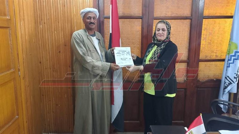 تسليم النماذج