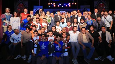 وزير الثقافة يشهد افتتاح العرض المسرحي «الملك لير» بالمسرح القومي