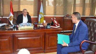 بالصور.. محافظ الغربية يبحث مع وكيل وزارة العمل الجديد آليات دعم الشباب وفرص التشغيل
