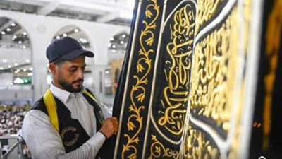 اليوم.. انطلاق المرحلة الأولى من مراسم غسل الكعبة المشرفة  