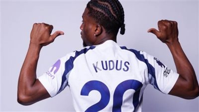 السبيرز يعلن عن صفقة 