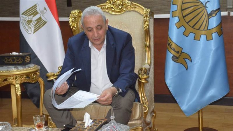 محافظ الغربية خلال