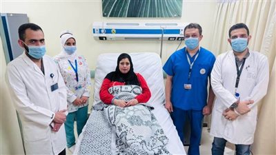 الرعاية الصحية ببورسعيد تروي قصة شفاء مؤثرة وتُضيف أسِرّة عناية وجهازًا دقيقًا للمسالك