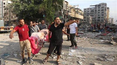 شهداء ومصابون بقصف الاحتلال منزلا في مدينة خان يونس