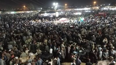 في أول أيام تشغيله تحت إشراف الوحدة المحلية.. إقبال كبير لتجار الماشية على سوق دمنهورالعمومي