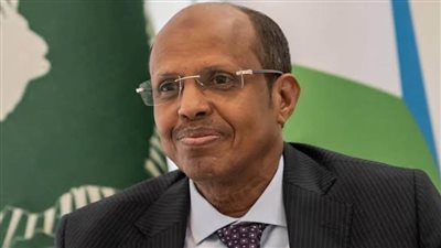 رئيس مفوضية الاتحاد الإفريقي يتوقع ارتفاع معدلات التجارة البينية بين دول القارة بنسبة 50% بحلول 2035