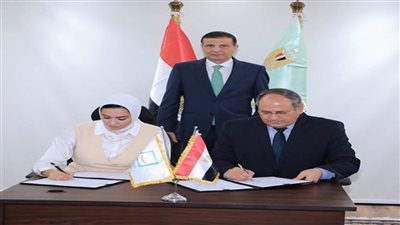 وزير الزراعة يشهد توقيع بروتوكول تعاون بين 