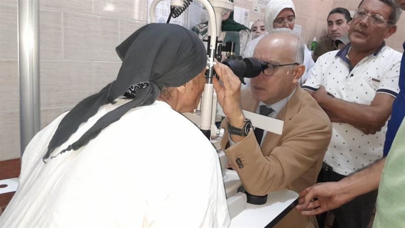 جانب من الكشف على