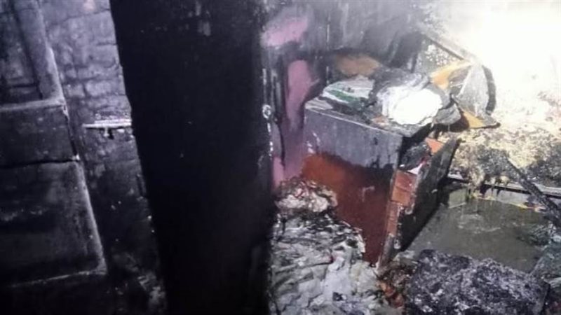 جانب من الحريق