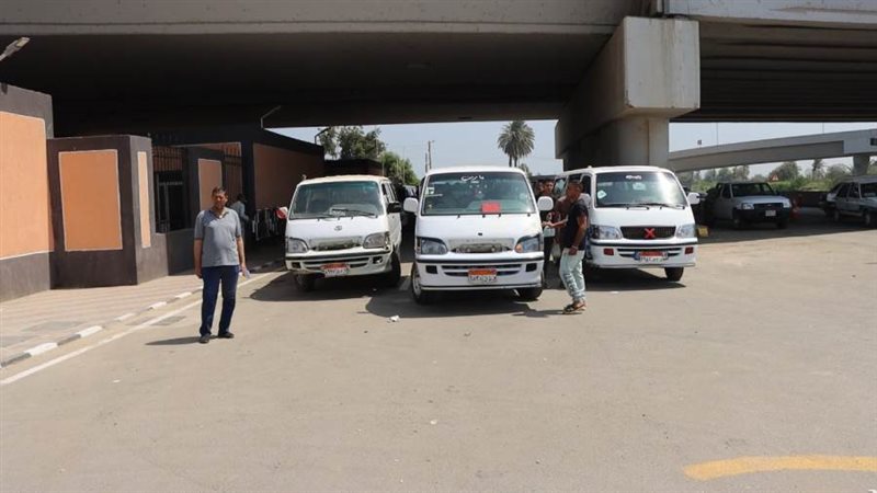 مجمع مواقف عدلى منصور