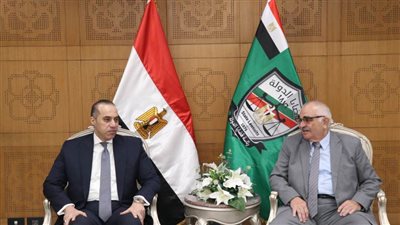 رئيس هيئة قضايا الدولة يستقبل وزير الشؤون النيابية لتهنئته بمنصبه الجديد