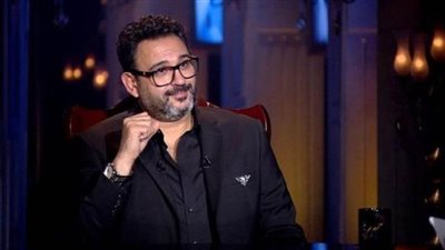 أكرم حسني يتصدر محركات البحث بعد انسحابه غاضبًا من التصوير 