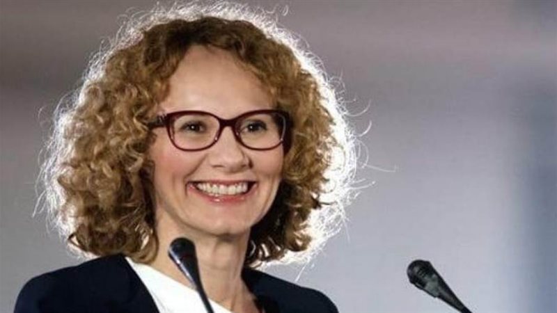 رادميلا شكيرينسكا