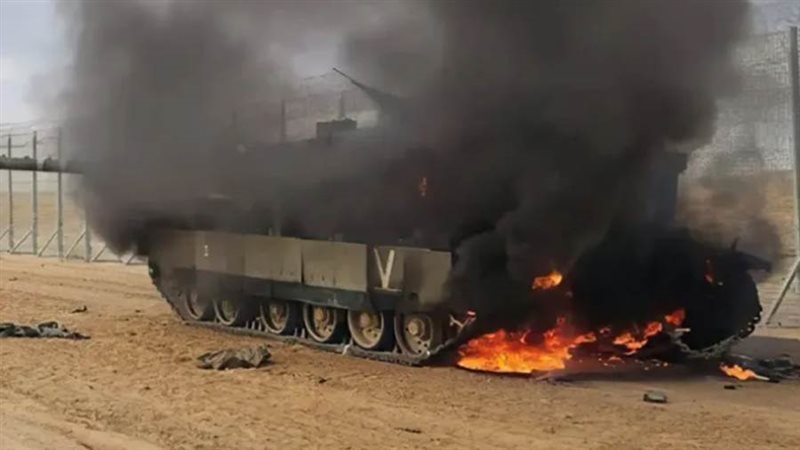 دبابة إسرائيلية مدمرة