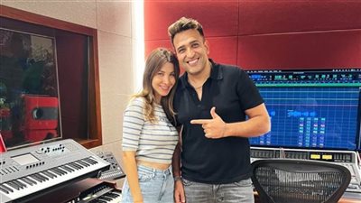 تامر حسين يكشف أغانيه في ألبوم نانسي عجرم