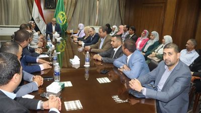 محافظ القليوبية يبحث مشاكل المواطنين في لقاء جماهيري بالقناطر الخيرية 