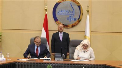 توقيع بروتوكول تعاون بين قطاع شئون الصناعة وشركة تطوير الصناعات الإبداعية 