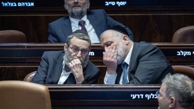 استقالة خمسة وزراء من حزب شاس الديني المتشدد من حكومة الاحتلال