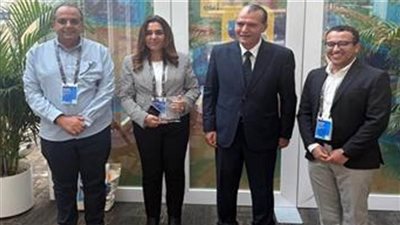 وزيرة التنمية المحلية تتسلم جائزة الإنجاز الخاص للوزارة فى مجال نظم المعلومات الجغرافية لعام 2025