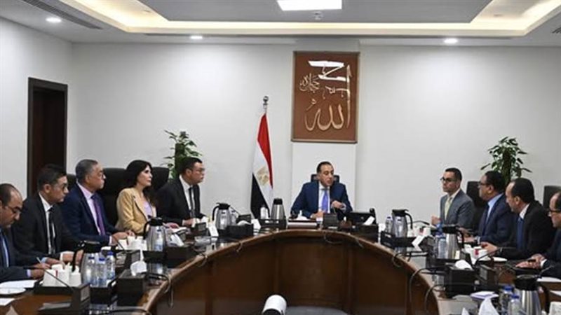 رئيس مجلس الوزراء