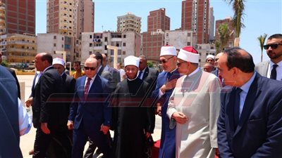 وزير الأوقاف ومفتي الجمهورية يتفقدان المرحلة الثانية من مشروع تطوير الميدان الإبراهيمي