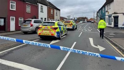 مصرع 4 طلاب إثر اصطدام سيارة بمبنى في لندن