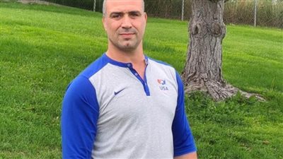 «بوجي» يتعافى من الرباط الصليبي ويعود لقيادة تدريبات المصارعة 