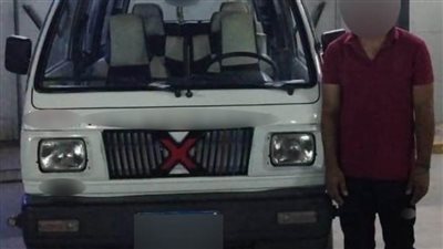 كشف ملابسات تداول فيديو بقيام قائد سيارة 