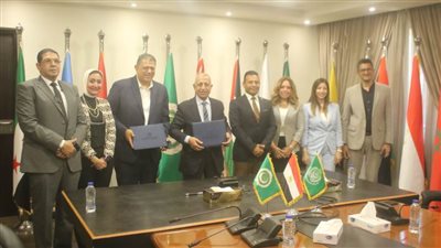 توقيع بروتوكول إقامة بطولة كرة اليد المصغرة بين الاتحاد المصرى والأكاديمية العربية للعلوم والتكنولوجيا