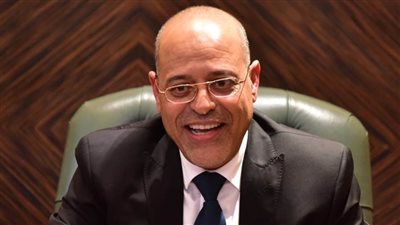 وزير العمل: نسعى لتسجيل 